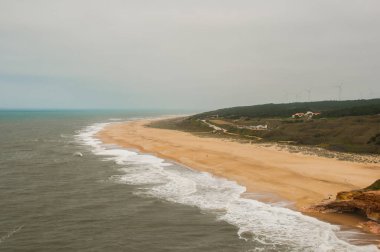 Portekiz, Nasıra 'nın güzel plajının ayrıntıları.