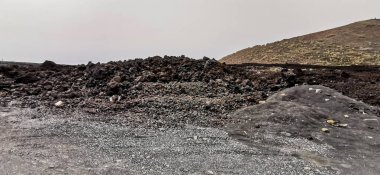 La Palma adasındaki Cumbre Vieja volkanından katılaşmış volkanik lav akıntısı