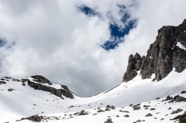 Picos de Europa, İspanya 'da kış manzarası