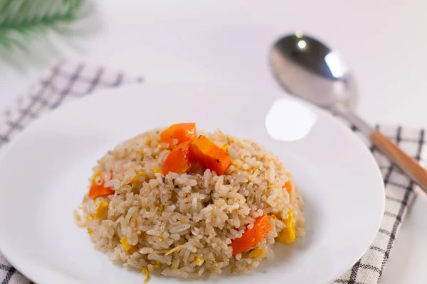 Nasi Goreng Untuk Menu Makan Malam Selama Bulan Ramadhan Anchovy — Stok Foto