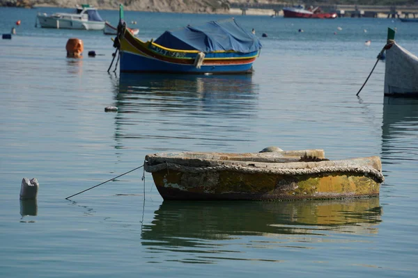 Bateau Pêche Peint Coloré Malta Dans Port Marsaxlokk — Photo
