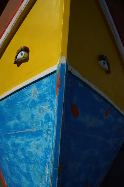 Мальта Барвистий Розписаний Рибальський Човен Гавані Марсаскок — стокове фото