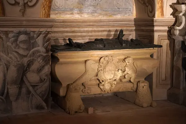 Templar Malta Knight Tomb Skull Skeleton Detail — Stock Photo, Image