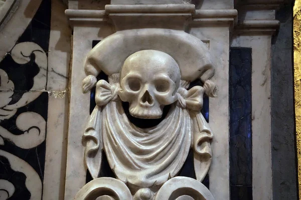 Templar Malta Rittergrab Schädel Skelett Detail — Stockfoto