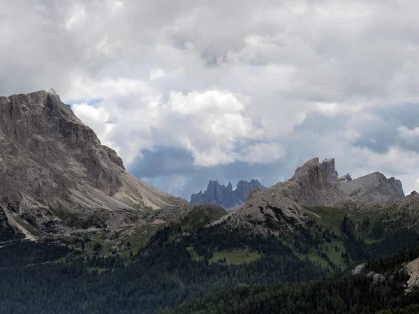 Dolomitas Montanhas Badia Vale Vista Panorama Paisagem — Fotografia de Stock