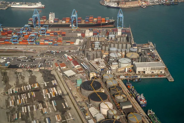 Genoa Włochy Październik 2022 Port Podczas Lądowania Lotnisku Cristoforo Colombo — Zdjęcie stockowe