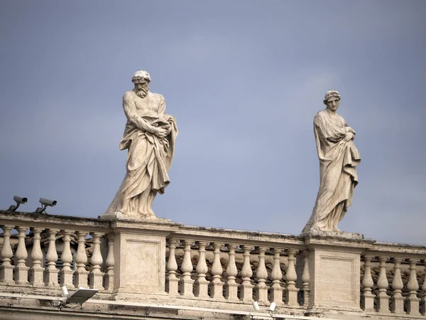 Aziz Peter Bazilika Roma Nın Çatıdaki Heykelinin Ayrıntıları — Stok fotoğraf