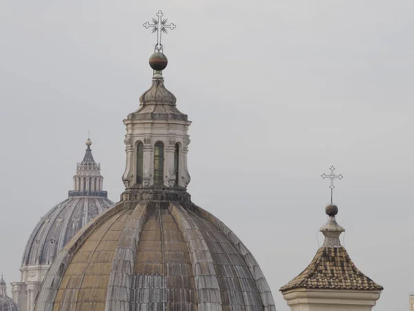 圣彼得圆顶 罗马屋顶和教堂圆顶 城市景观 屋顶全景 — 图库照片