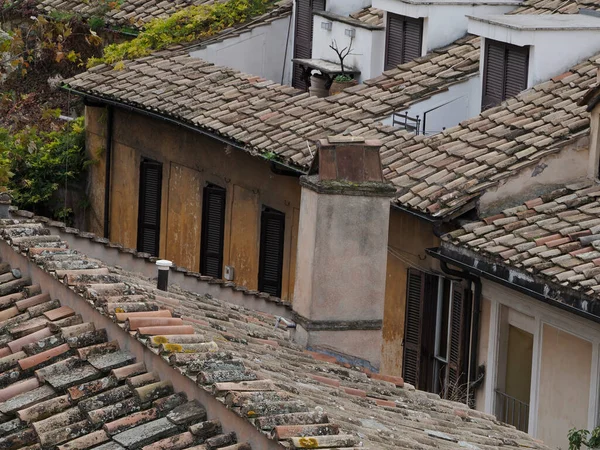 罗马屋顶和教堂屋顶城市景观屋顶景观全景 — 图库照片