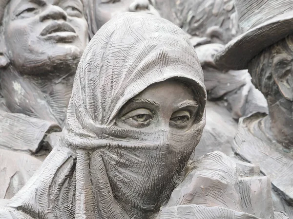 Rom Italien November 2022 Denkmal Für Migranten Des Kanadischen Künstlers — Stockfoto
