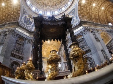 Aziz Peter Katedrali Vatikan Roma iç görünümü