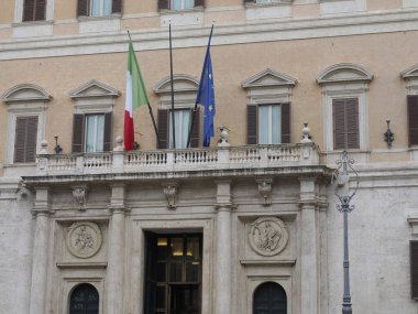 Palazzo montecitorio, Roma ve İtalyan milletvekilleri odası koltuk Saray gibi