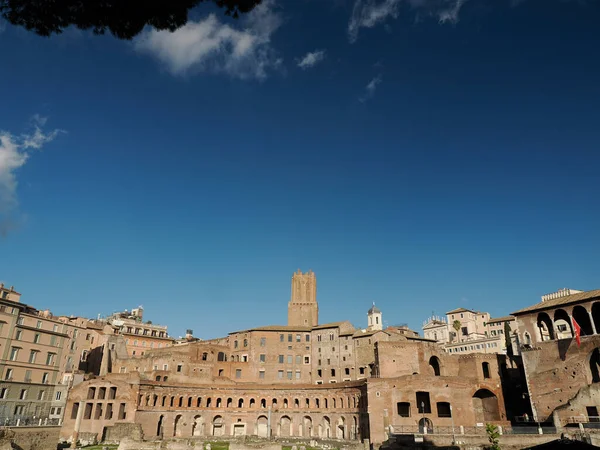 Fori Imperiali Rome Κτίρια Walkway Δείτε Αυτοκρατορικά Φόρουμ — Φωτογραφία Αρχείου