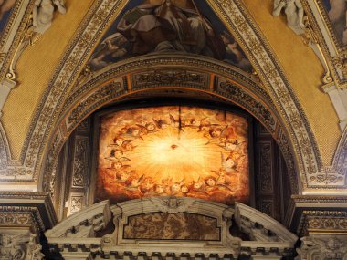 ROME, ITALY, Kasım 27, 2022: Roma, İtalya 'daki Santa Maria Maggiore Bazilikasının iç mimari ve mimari detayları