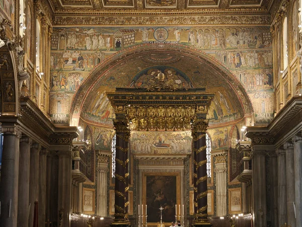 意大利罗马 2022年11月27日 意大利罗马圣玛利亚大教堂的内部和建筑细节 — 图库照片