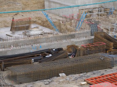 Chamartin İstasyonu Madrid 'deki büyük bir inşaat alanının manzarası.