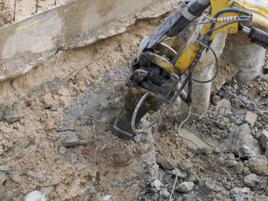 Chamartin İstasyonu Madrid 'deki büyük bir inşaat alanının manzarası.