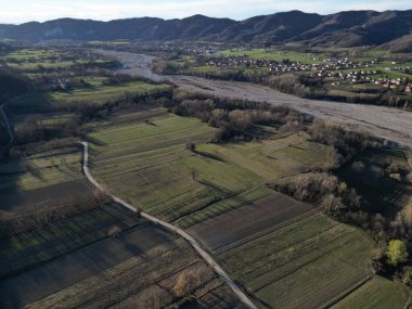 Borghetto di Borbera 'nın tarım arazileri Peimonte İtalya Köyü hava manzarası