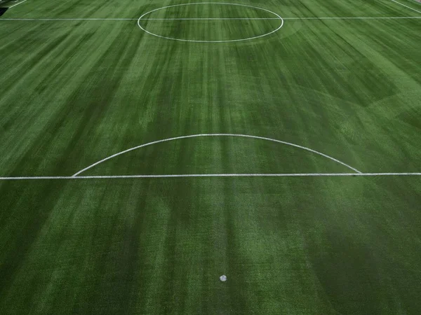 Kırsalda Bir Futbol Sahası Nın Hava Görüntüsü — Stok fotoğraf