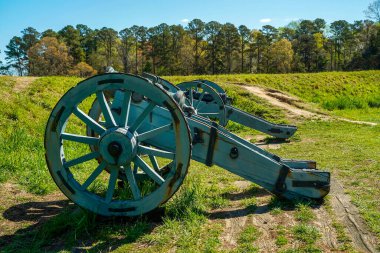 Virginia Eyaleti 'ndeki Yorktown Savaş Alanında Büyük Fransız Bataryası