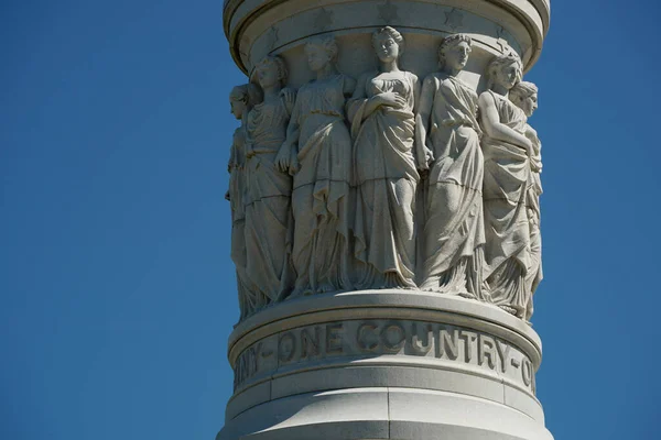 维吉尼亚州战场上的约克城胜利纪念碑 — 图库照片
