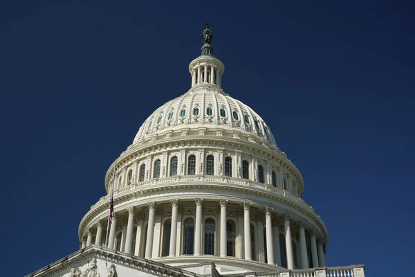 Washington Kapitolium Detalj Den Djupa Blå Himlen Bakgrund — Stockfoto