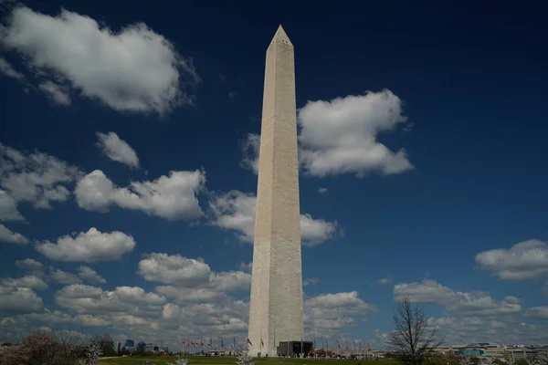 Détail Monument Washington Sur Fond Bleu Profond Ciel — Photo