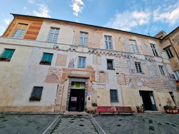 Aldeia Medieval Finalborgo Liguria Itália Palazzo Nazionale — Fotografia de Stock