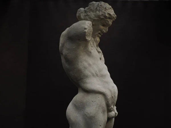 Starověká Socha Priapus Symbol Plodnosti Starověkého Říma Izolované Černé Souvislosti — Stock fotografie