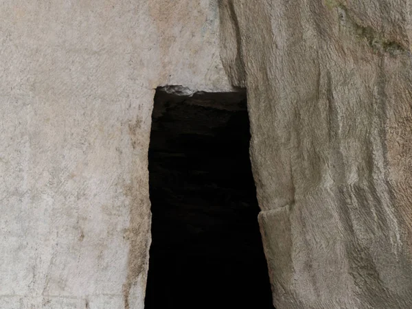 Orecchio Dioniso Grotta Del Ninfeo Grotta Artificiale Sul Teatro Greco — Foto Stock