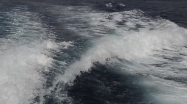 Tekne motoru yavaş çekim görüntüsü 240 fps