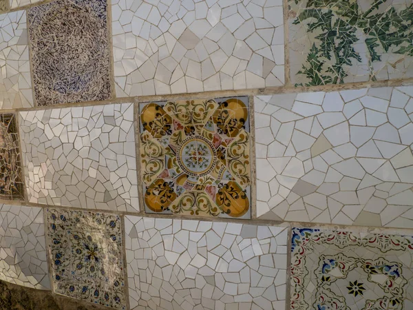 Particolare Del Mosaico Del Parco Barcellona Guell Spagna Gaudi Capolavoro — Foto Stock