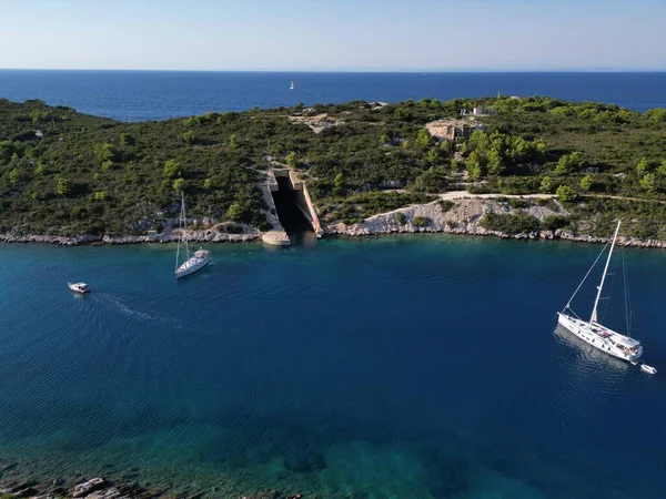 Подводная Мировая Война Ангар Острове Вис Итальянская Лисса Остров Хорватия — стоковое фото