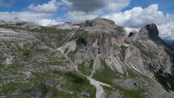 Αεροφωτογραφία Των Δολομιτών Άλπεων Κοντά Στο Alta Badia Περιοχή Trentino — Αρχείο Βίντεο
