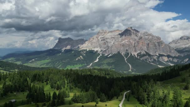 Letecký Pohled Dolomity Alpy Alta Badia Region Trentino Alto Adige — Stock video