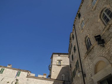 Hırvatistan 'ın dünya mirası sahası Sibenik' in ortaçağ köyü ayrıntıları