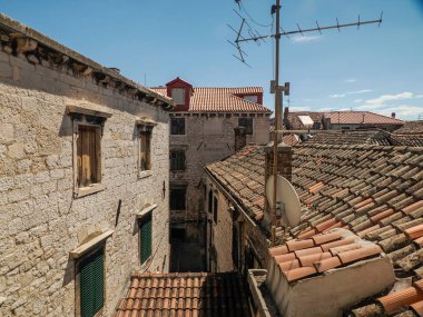 Hırvatistan 'ın dünya mirası sahası Sibenik' in ortaçağ köyü ayrıntıları