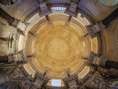 Bölünmüş Hırvatlar, eski kasaba, Roma İmparatoru Diocletian kilisesinin iç mekanı.
