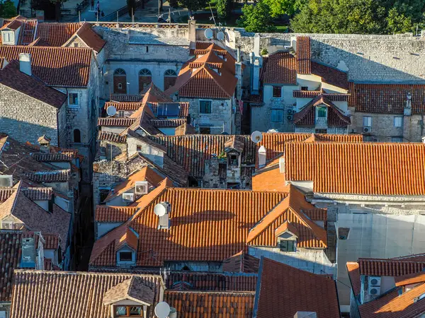 Bölünmüş Hırvatlar, Roma İmparatoru Diocletian 'ın eski kasaba sarayının kulesinden alınan hava görüntüsü.