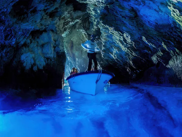 Всередині Блакитної Печери Бісево Острів Вікон Хорватія Ліцензійні Стокові Зображення