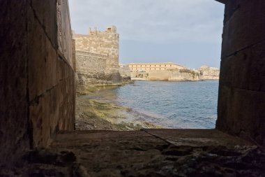 Siracuse 'deki Manyak Şato, Siracusa, İtalya