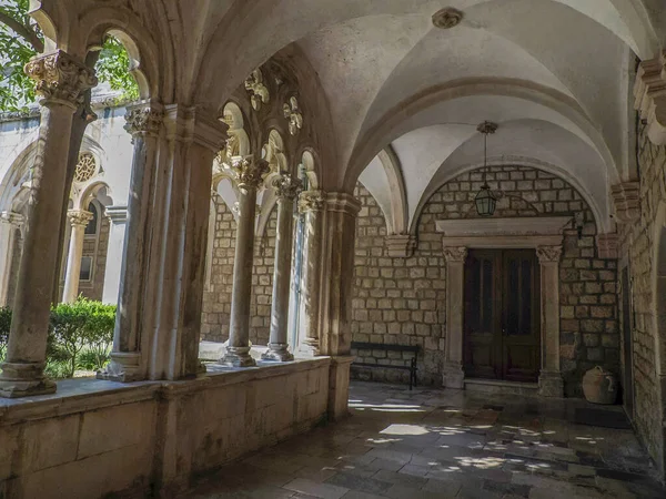 Gård Och Kloster Franciskanerkloster Den Gamla Staden Dubrovnik Kroatien — Stockfoto