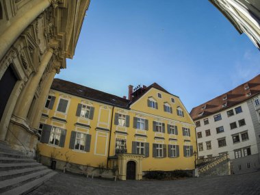 Anıtmezar Kaiser Ferdinand II. Graz Avusturya, kış mevsiminde