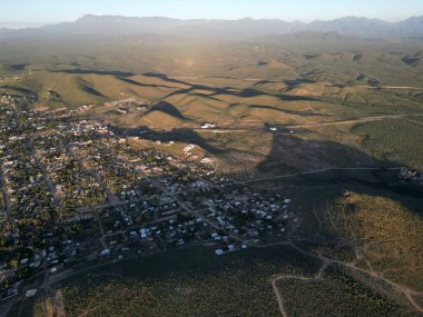 Todos Santos Meksiko Baja California 'nın İHA hava günbatımı görüntüsü Mirador bakış açısından kesinlikle