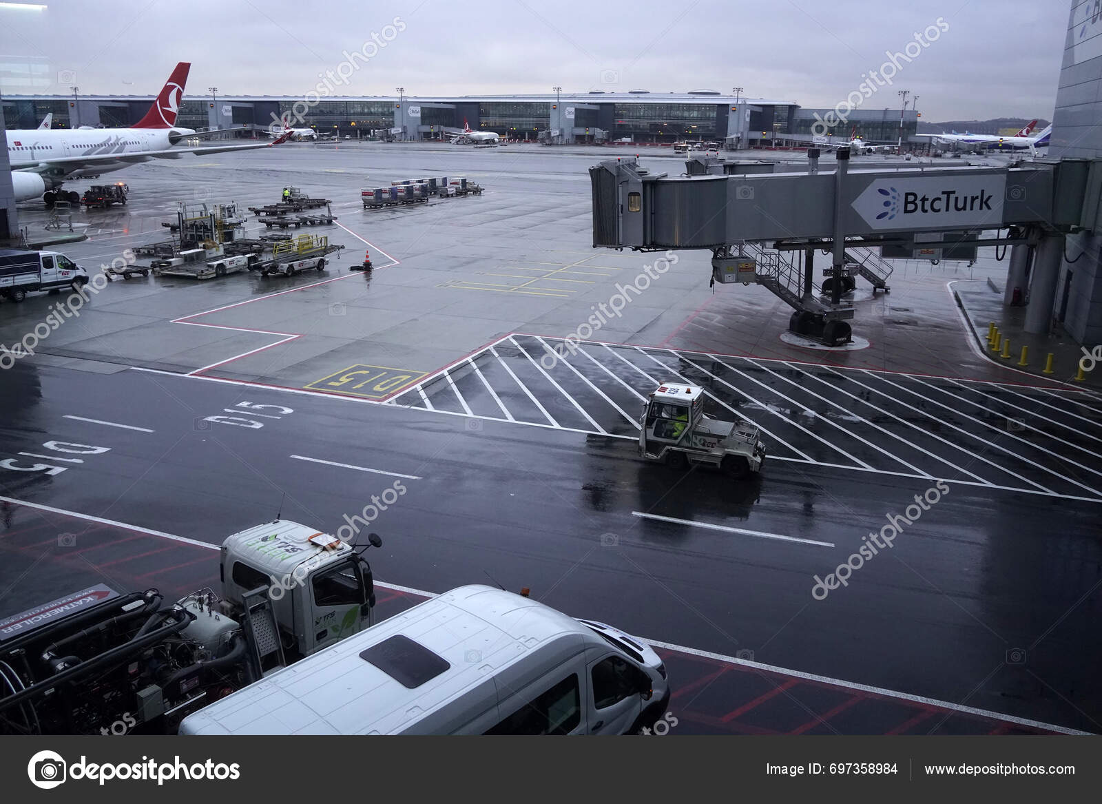 Istanbul Turkey January 2024 Airplanes Gate Istanbul New Airport Rain   Depositphotos 697358984 Stock Photo Istanbul Turkey January 2024 Airplanes 