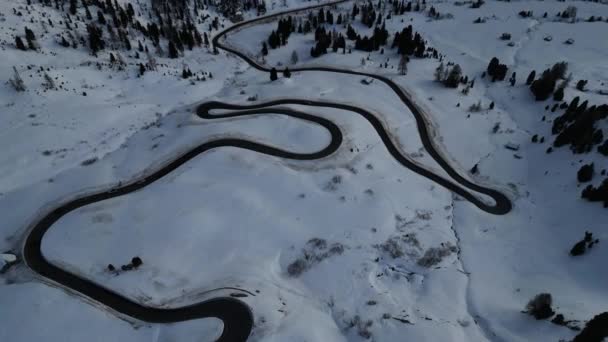 Sne Dolomitterne Udsigt Val Badia Vintersæsonen Panorama Landskab Drone Optagelser – Stock-video