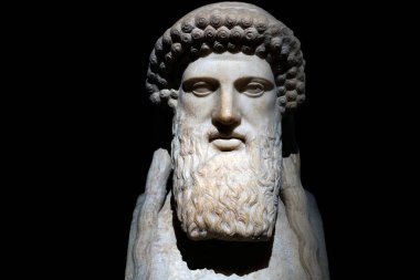 İSTANBUL, TURKEY - 7 Ocak 2024 - İstanbul Arkeoloji Müzesi. Herme by simchemene