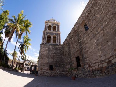 Loreto Köyü 'nün eski görevi güneşli bir günde Baja California Sur Mexico