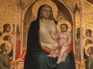 FLORENCE, İtalya - 24 Mart 2024 Uffizi Galerisi dünyanın en önemli müzelerinden biri Giotto Salonu