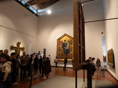 FLORENCE, İTALYA - 24 Mart 2024 Uffizi Galerisi dünyanın en önemli müzelerinden biri.